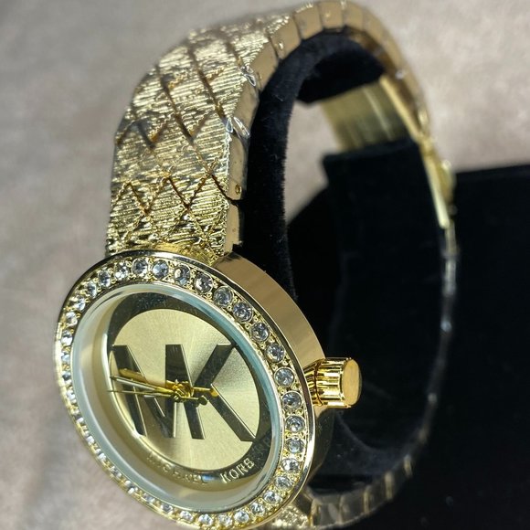 Michael Kors Gold Women's Watch - Picture 4 of 11